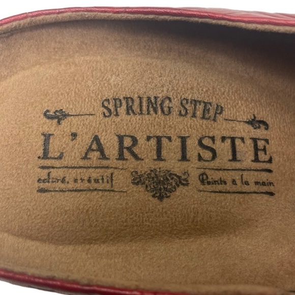 Spring Step L’Artiste Bande Women’s Red Leather Embossed Heeled Mules - Picture 8 of 10